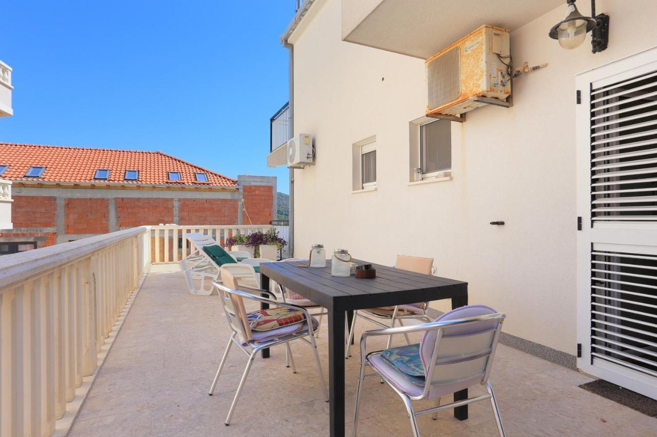 טרוגיר Apartments By The Sea Businci, Ciovo - 9450 מראה חיצוני תמונה